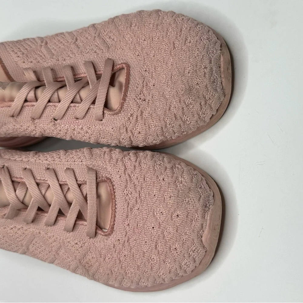 APL Techloom Phantom Rose Gold Pink Knit‎ Running Shoes Sneakers size 10.5